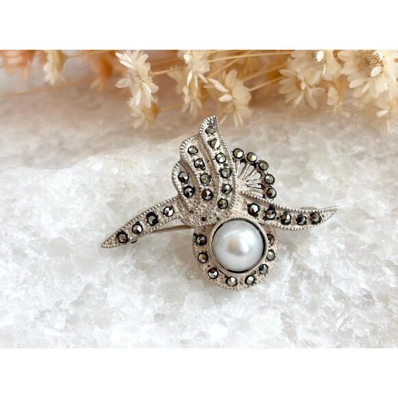 Marcasite Faux Button Pearl Abstract Art Deco Sterling Vintage Brooch Pendant - Picture 2 of 10